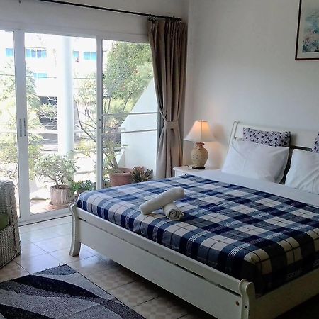 Corner Cafe Bed & Breakfast Hua Hin Luaran gambar