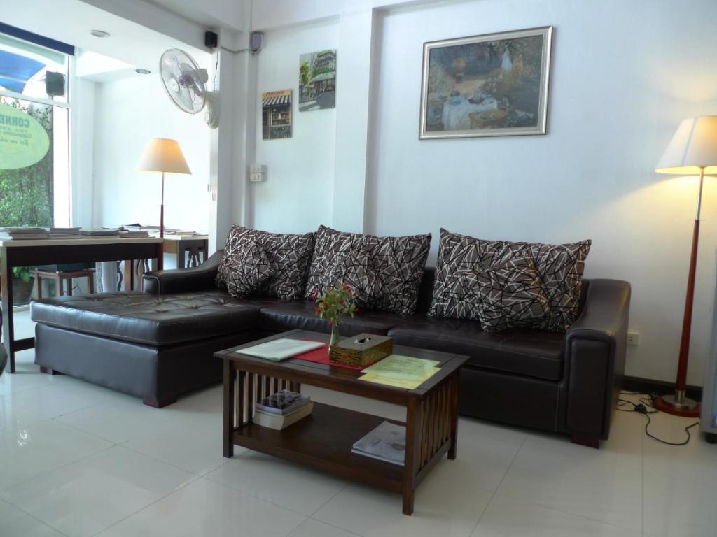 Corner Cafe Bed & Breakfast Hua Hin Luaran gambar