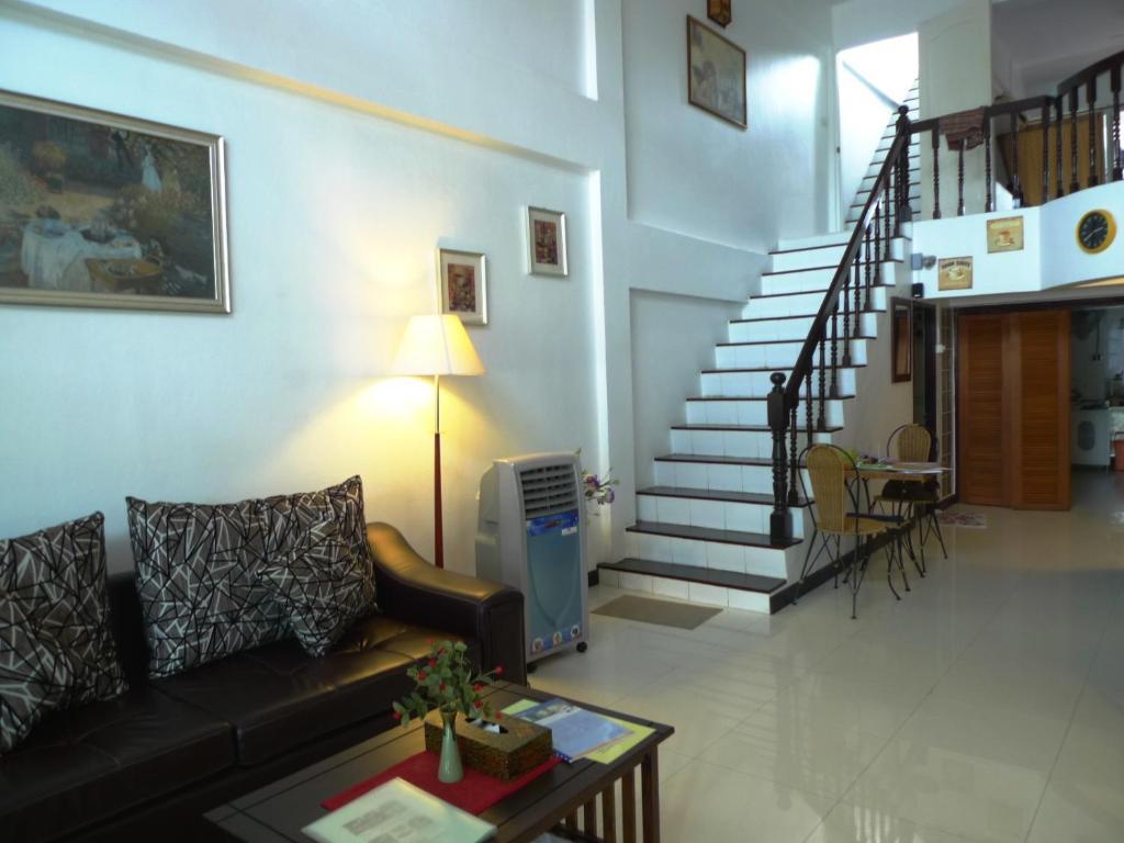 Corner Cafe Bed & Breakfast Hua Hin Luaran gambar