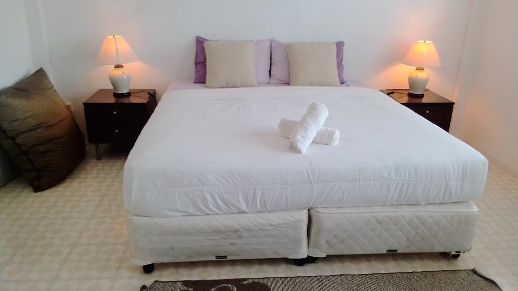 Corner Cafe Bed & Breakfast Hua Hin Luaran gambar