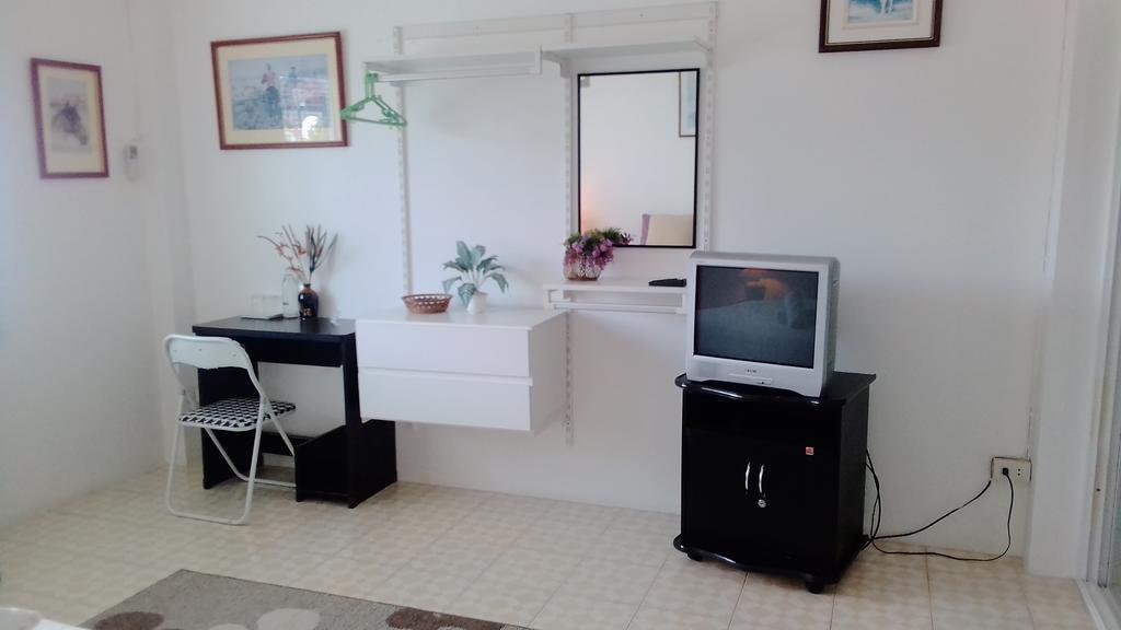 Corner Cafe Bed & Breakfast Hua Hin Luaran gambar