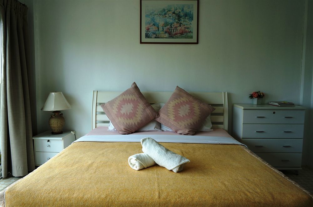 Corner Cafe Bed & Breakfast Hua Hin Luaran gambar