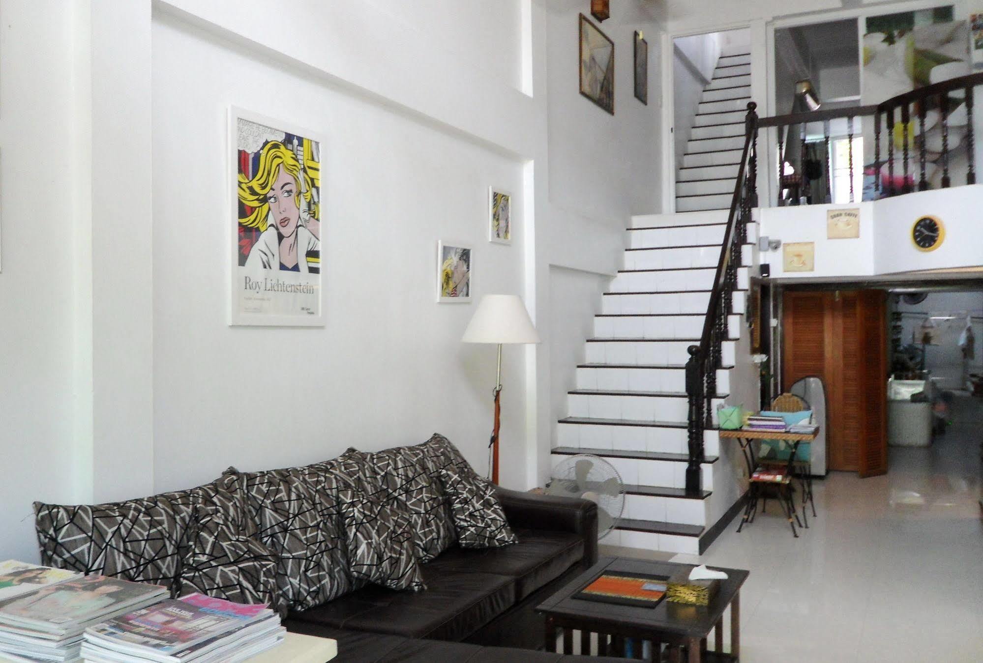Corner Cafe Bed & Breakfast Hua Hin Luaran gambar